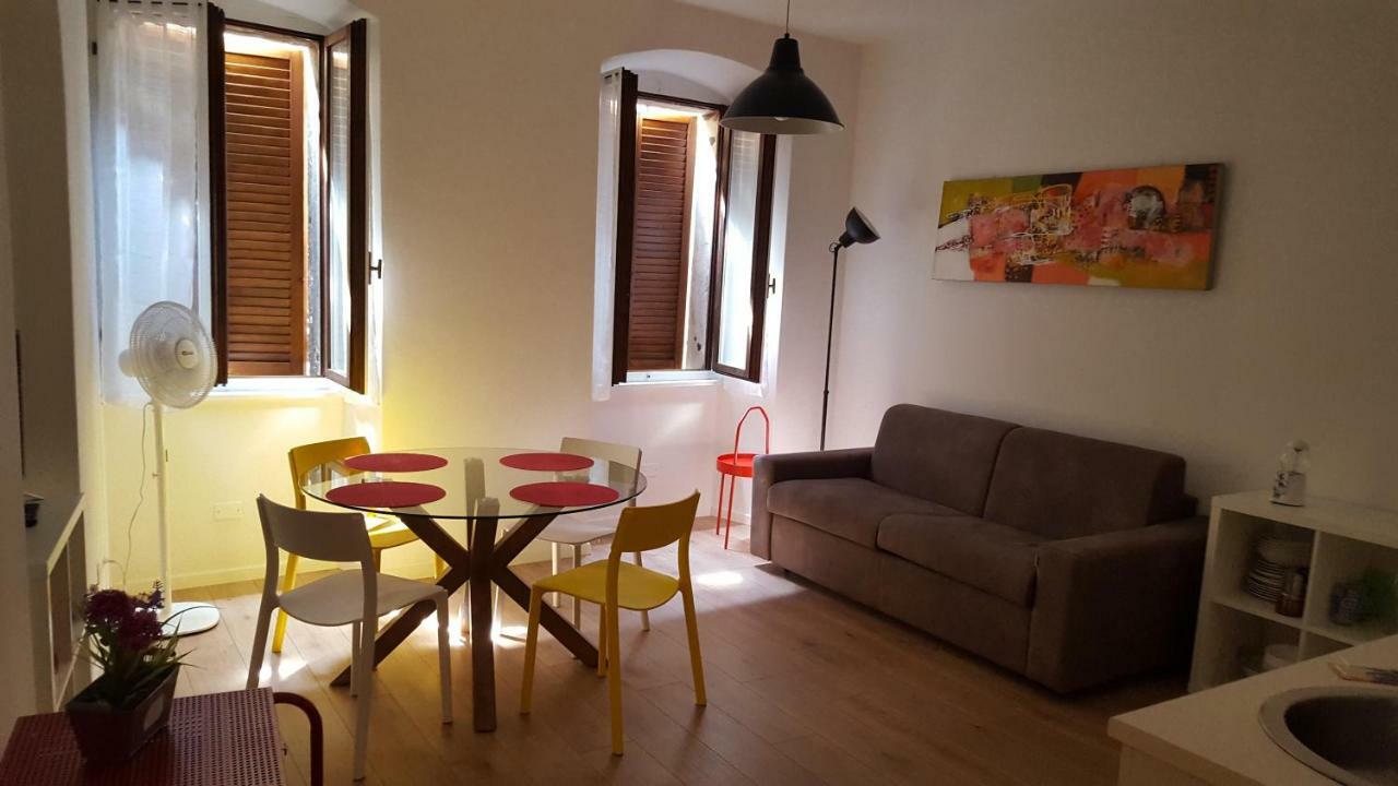 Appartamento Sunrise - Centro Storico N1 Riva del Garda Eksteriør billede