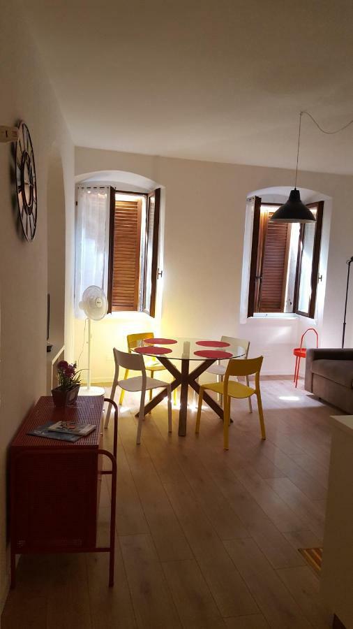Appartamento Sunrise - Centro Storico N1 Riva del Garda Eksteriør billede